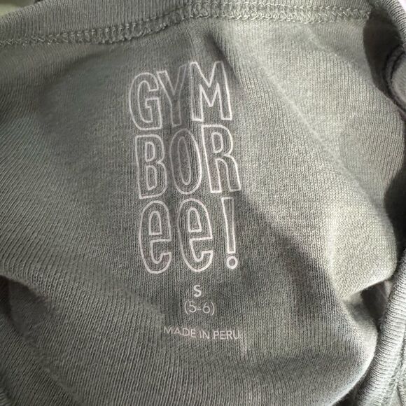 Bundle of 7 Gymboree Tanks - Picture 10 of 11